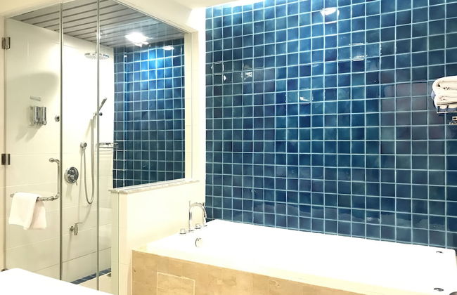 Sunset Seaview Beach Villas & Spa Suites at Nexus Karambunai - Foto 37