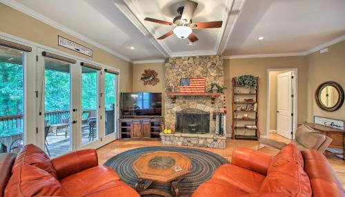 Townville Lakefront Cottage with Private Dock! - Foto 3