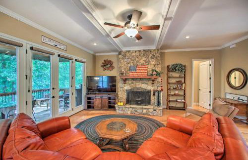 Townville Lakefront Cottage with Private Dock! - Foto 3