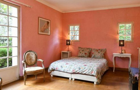 Beautiful Home In Yèvre-La-Ville - Foto 23