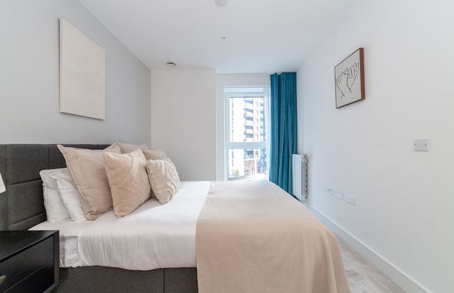 Fancy Flat in Woolwich - Photo 4