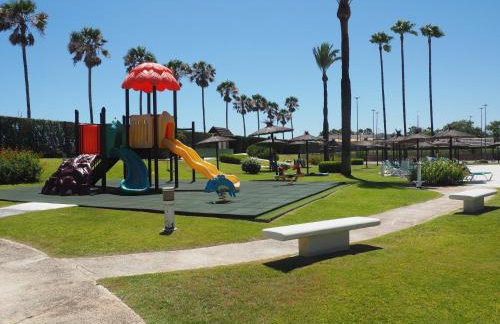 atico en Las Americas Islantilla primera línea de playa - Foto 23