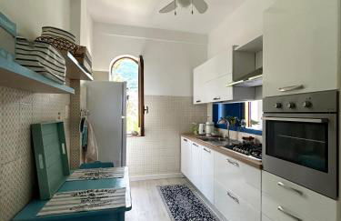 VISTA MARE Su tre piani con giardino - Foto 19