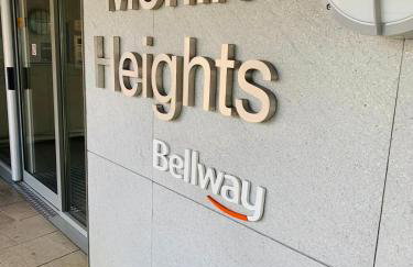 Modern 2 bedroom, 2 bathrooms Apartment. 5 mins walk to tube. - Foto 4