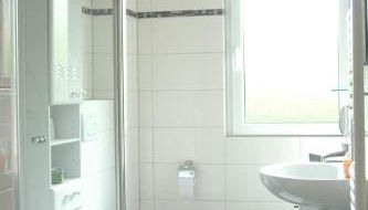 Holiday Home mit Indoorpool- Garten und Partyraum by Interhome - Foto 4