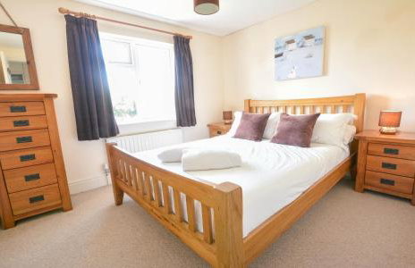 Cloudbreak Braunton, Sleeps 8 - Hot Tub hire - Dog Friendly - Foto 8