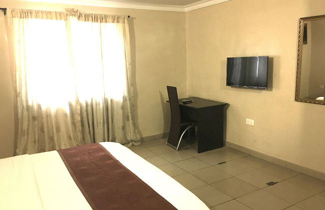 E-Apartments - Photo 10