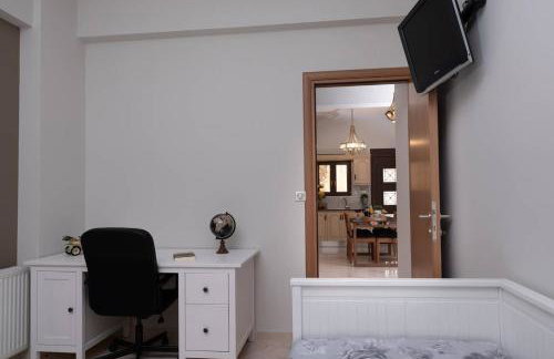 Princess Anna Maria - Photo 11