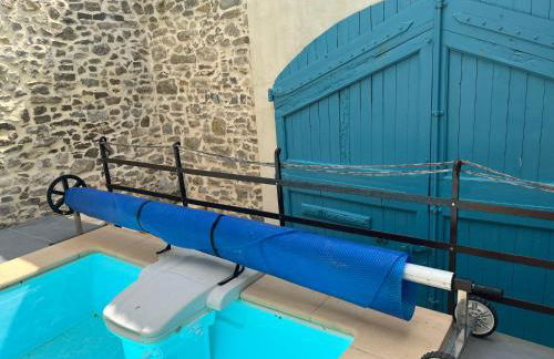 Chez Elia, pour les amoureux des vieilles pierres - Foto 8