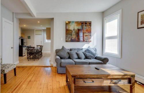 NEW! Boston Entire House Near MBTA, 3 Mi to Fenway! - Foto 5