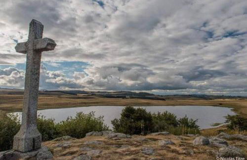 Appart T2 Village vacance 3 étoiles St Geniez d'Olt 2 piscines chauffées 75 - Photo 28