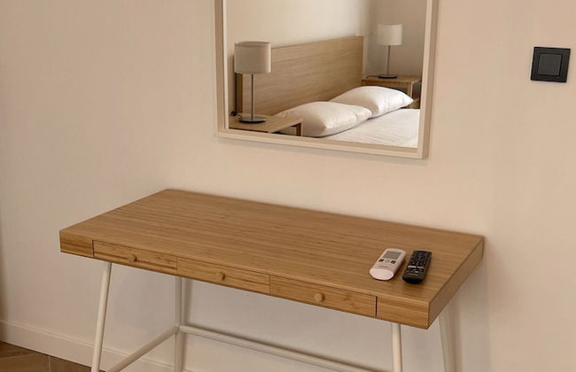 OlivAparts - Photo 5