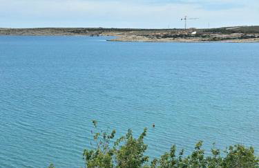 BEACH HOUSE CASKA - Photo 2