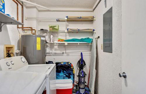 Exquisite Lakefront Pool House Awaits Pool 10 PPL - Foto 57