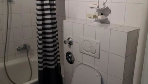 Private Apartment - Photo 2