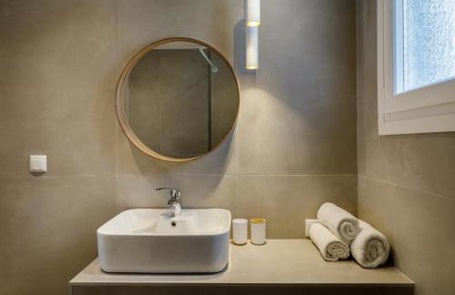 V Luxury Apartments with Pool - Foto 11