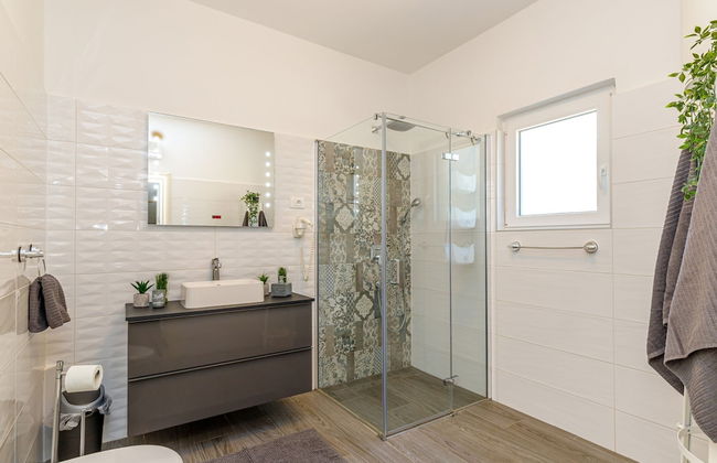 Beachfront Escape in Rovinj - Foto 48