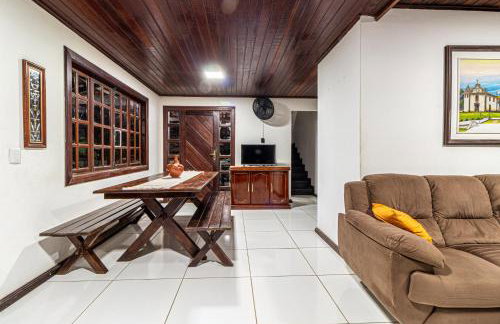 Linda Casa 8 Completa Em Porto Com 6 Quartos e Piscina - Foto 7