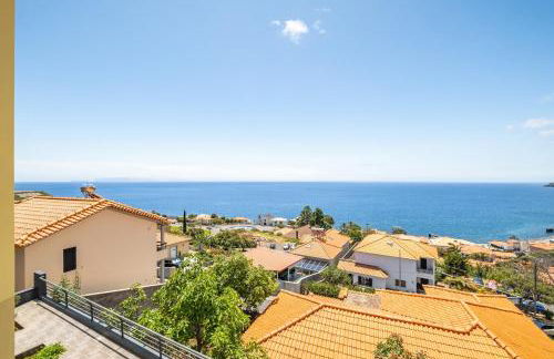 The Balcony - By Wehost - Foto 34