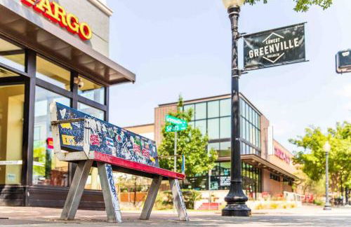 Beautiful Perfectly Located Luxury 2 Bed Townhome - Foto 16