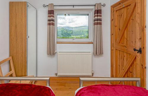Laurel - pet-friendly cottage with indoor pool, hot tub & panoramic Snowdonia views - Foto 13