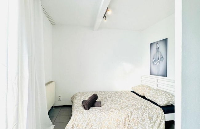 7 private Rooms in a spacious Villa - Foto 45