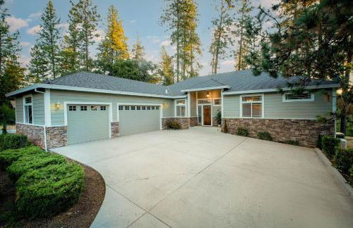 Cozy foothills home - Photo 61