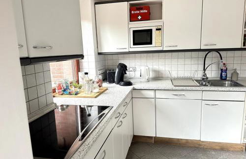 Spacious & Bright Family Escape - Photo 28