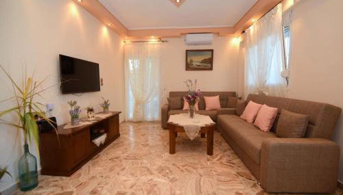 Villa Eirini Agia Varvara Lesvos - Foto 2