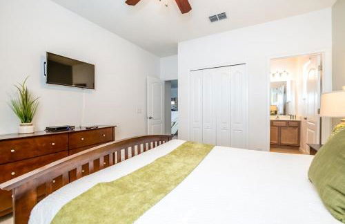 Sunny Villa, 6bd, 5ba, South facing pool and hot tub - Foto 15