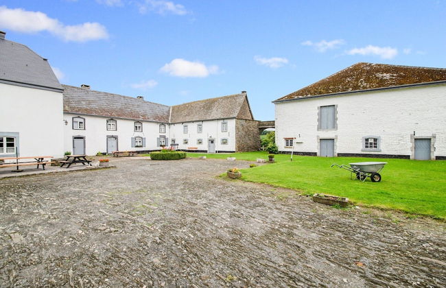 Heritage Holiday Home in Gouvy With Fenced Garden - Foto 37