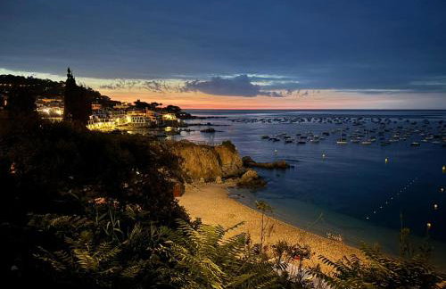 Apartamento frente al mar en la mejor ubicación de Calella - Foto 7