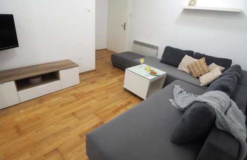 Apartment with garden in Barbariga - Photo 6