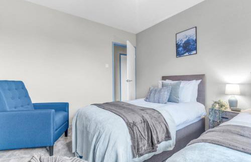 MK 2-Bedroom Contractor's Gem, 5 beds, sleeps 6, free parking - Foto 14