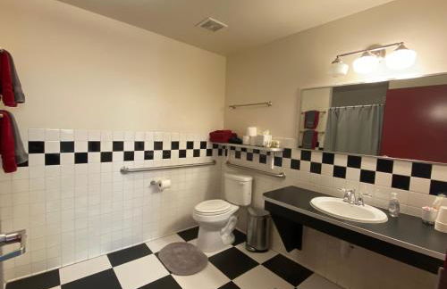 Brunswick Studio 102 - Photo 18