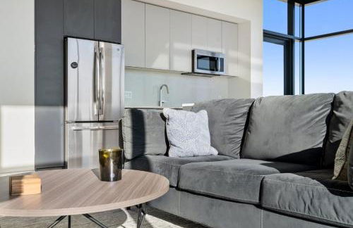 Luxurious Highland Park Penthouse with Stunning Views - Foto 9