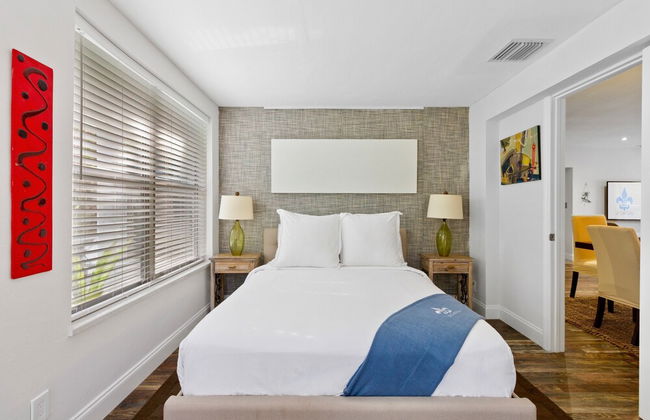 Buddha House 3BR 2BA Home -lush Backyard - Foto 7