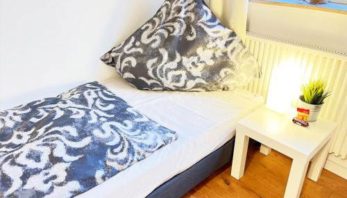 GÜNSTIGE PREMIUM UNTERKUNFT in KÖLN - HÜRTH! - Foto 2