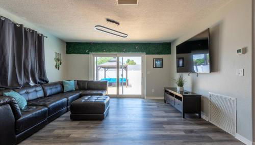 Cruise-Ready Oasis 15min to Beach & Port Canav & Huge Pool - Foto 4