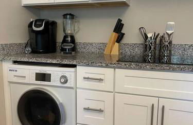 Adorable Apt with Access to Pool and Tennis Courts - Foto 8