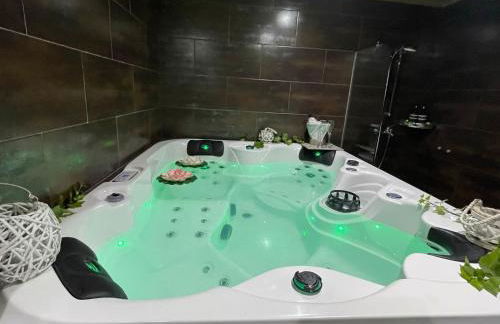 Charming House in Laroya + Jacuzzi - Foto 3