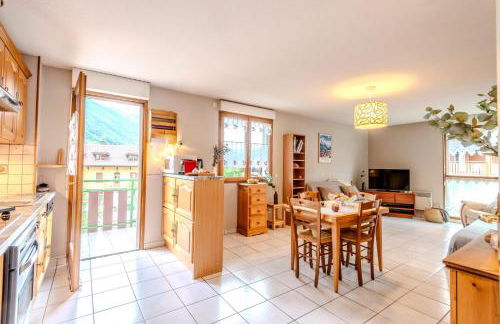 Slow Chalet Thônes lake & mountain 15 min to ski lift balcony parking - Foto 2