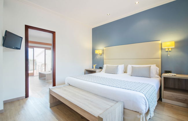 Pierre & Vacances Premium Menorca Binibeca - Foto 26