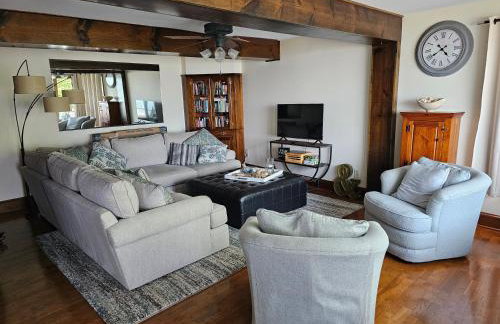 Chesapeake Waterfront Vacation Rental with Dock - Foto 17