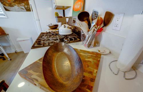 5 Mi to Dtwn Riverside and Hospital! Remote-Work Hub - Photo 16