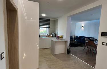 Daphne Luxe Retreat -Sea View-King size bed- - Foto 10