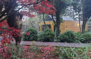 Ty Branwen- Luxury Woodland Lodge with Stunning Views - Photo 2