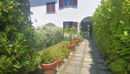 Villino Nicol Sabaudia - Foto 3, Garden, Garden view