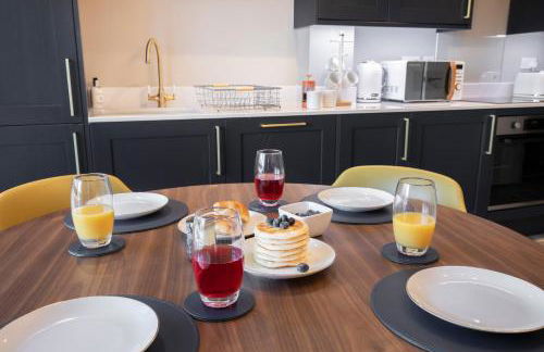 Elliot Oliver - Luxurious Two Bedroom Apartment With Parking - Foto 24