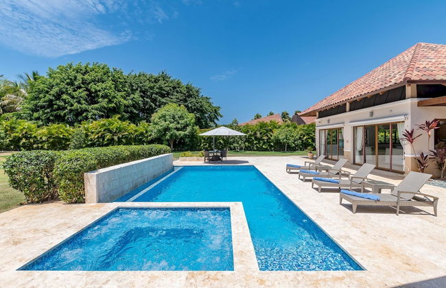 Luxurious 5-bdr Villa at Casa de Campo With Pool Jacuzzi Games Hibachi Staff - Photo 28
